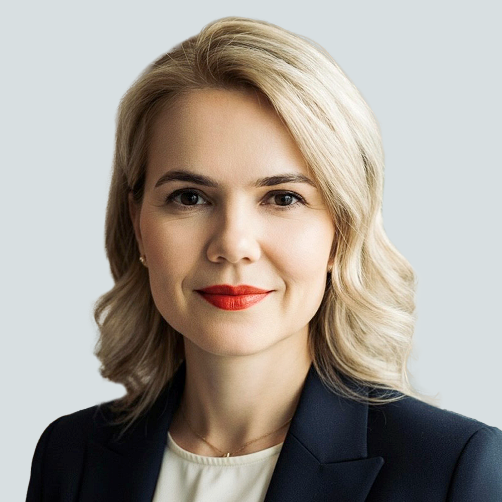 Hoxha, Ella