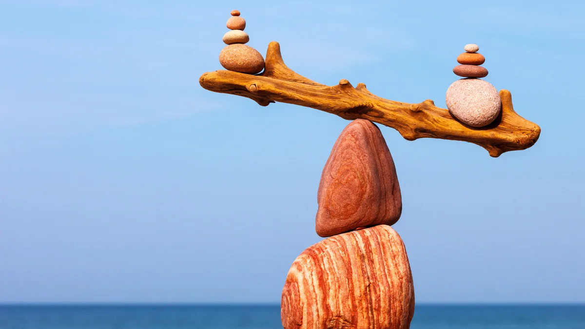 先行き不透明だからこそ、大型バリュー株投資で安定的にリターンを追求